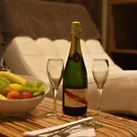 Saint Daniel Otel Péruwelz