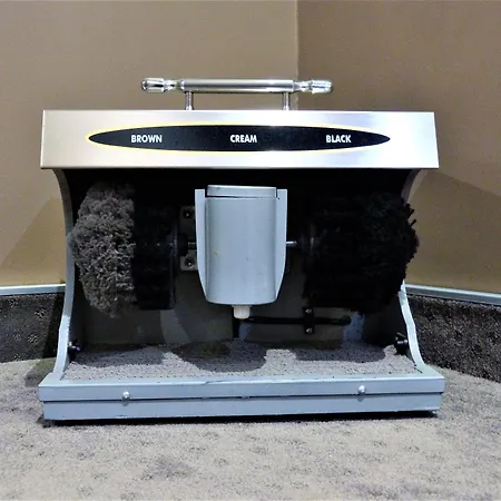 Saint Daniel Hotel 3*