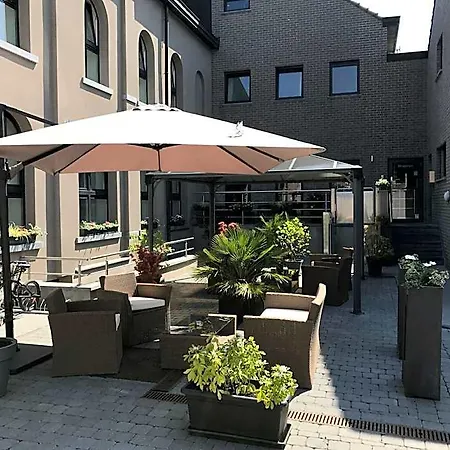 酒店 圣丹尼尔酒店 Péruwelz