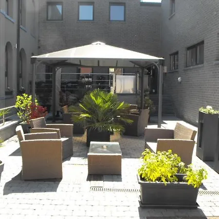 فندق Saint Daniel Péruwelz