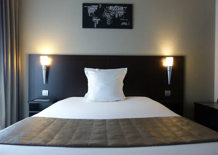 Saint Daniel Hotel Péruwelz