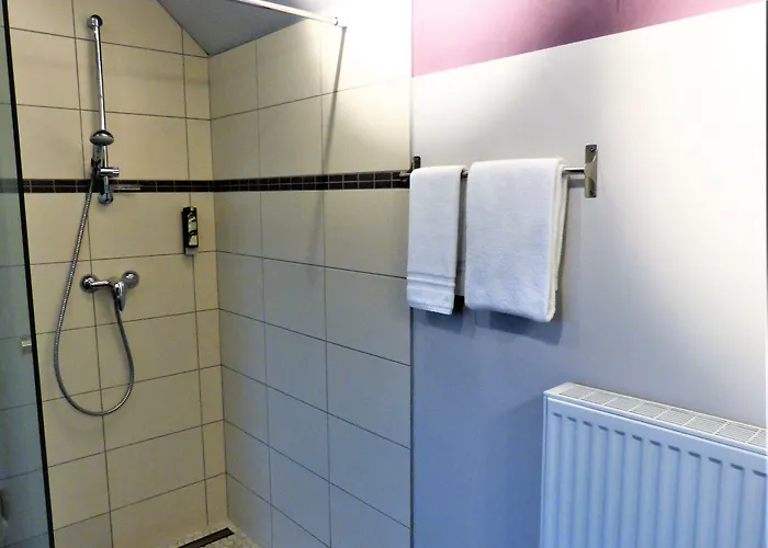 Saint Daniel Hotel Péruwelz