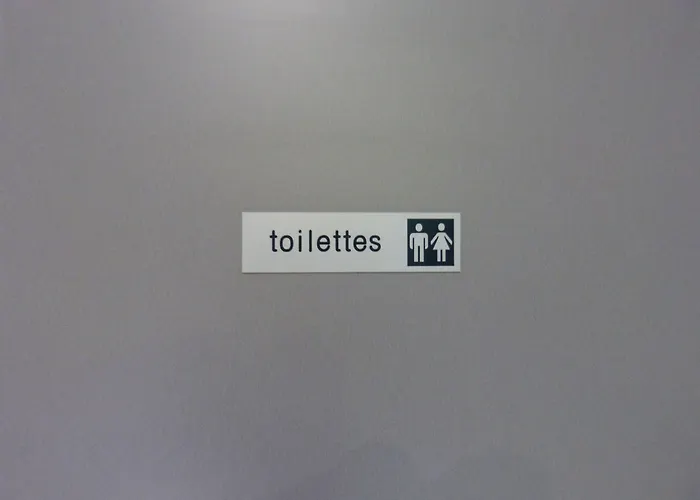 Saint Daniel فندق Péruwelz